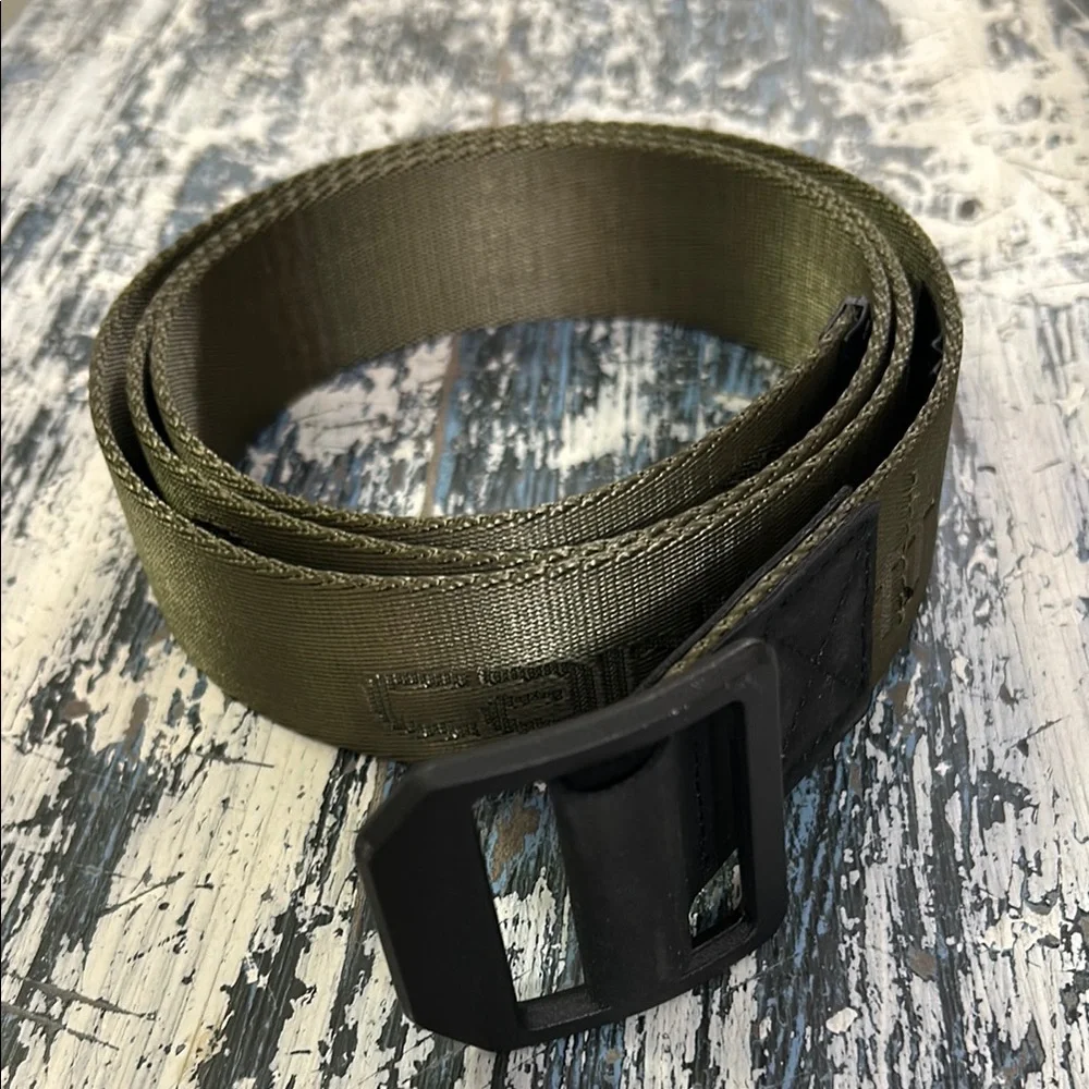 Carhartt sturdy fabric